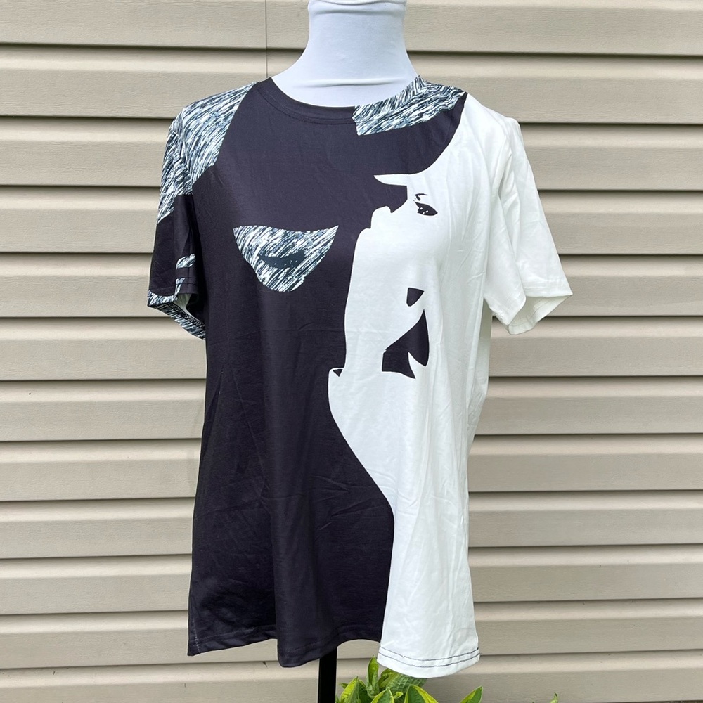New Black and White Wicked the Broadway Musical Glinda Elphaba T-Shirt